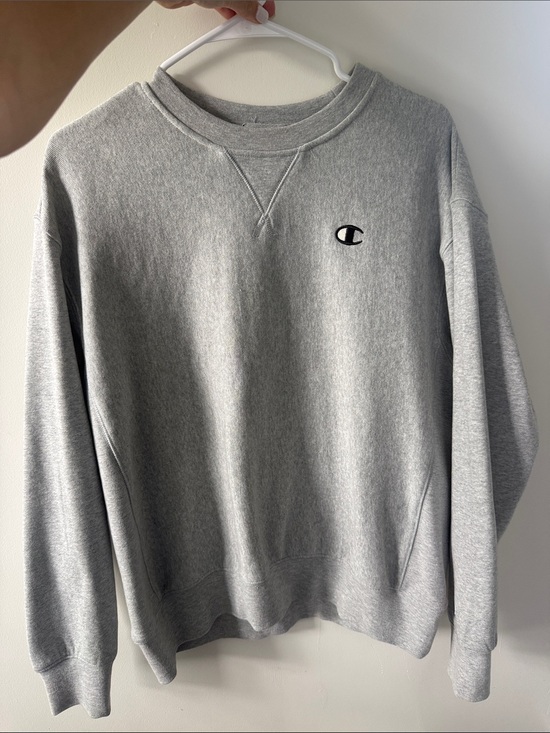 Champion Tops - Champion Heather Gray Crewneck with Embroidered C Logo